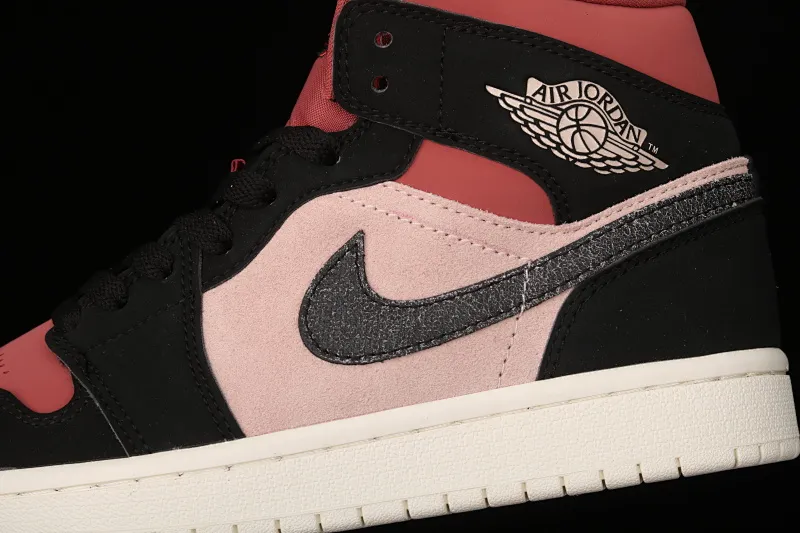All categories Air Jordan Jordan series basketball shoes Air Jordan 1 Mid G version pure original Air Jordan 1 Mid AJ1 Joe 1 red bean milk tea mid-top basketball shoes BQ6472-202